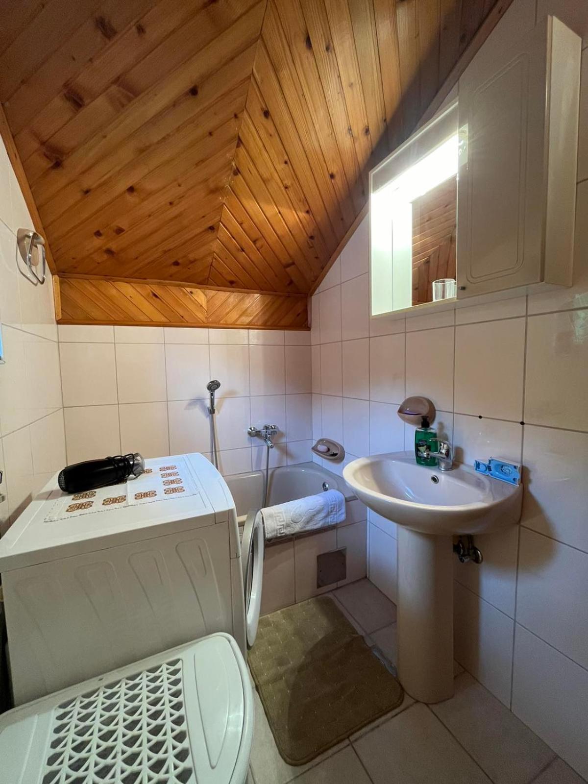 Guesthouse Vratnik Sarajewo Zewnętrze zdjęcie